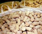 Americanos continuam a preferir rolhas de cortiça nas garrafas de vinho